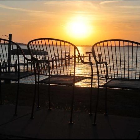 The South Shore Inn 클리어 레이크 시설 사진